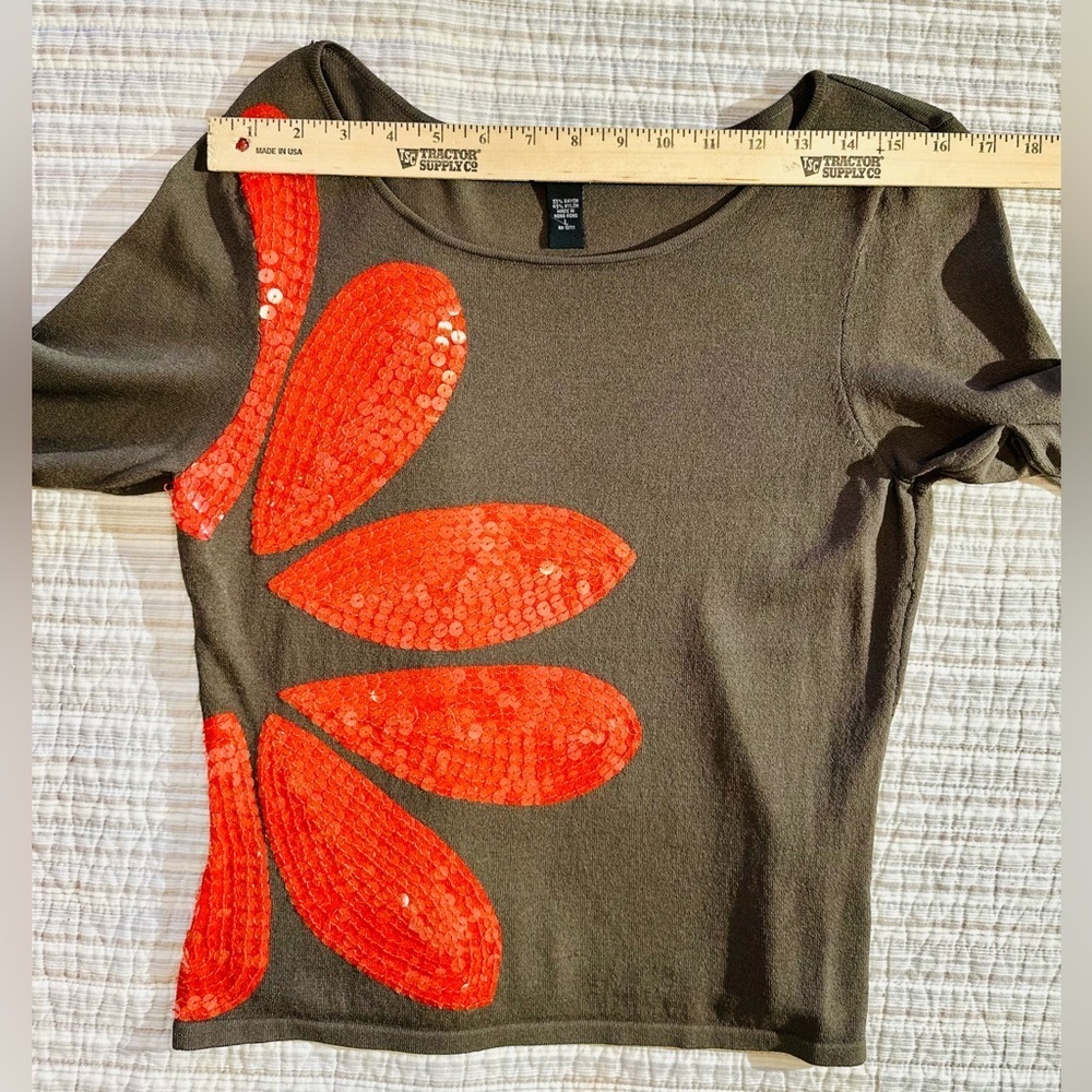 Ideology Long Sleeve Army Green Shirt with Red and Sequence Flower Size L - Picture 6 of 8